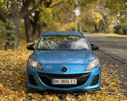 Синий Мазда 3, объемом двигателя 1.6 л и пробегом 206 тыс. км за 7500 $, фото 1 на Automoto.ua