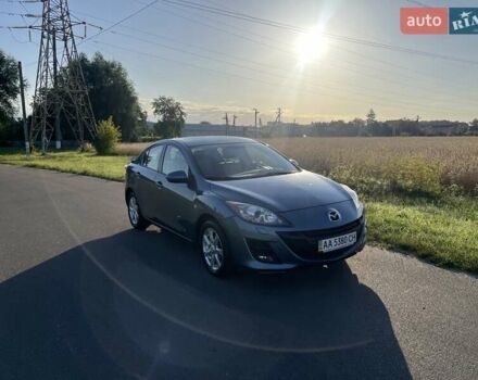 Синій Мазда 3, об'ємом двигуна 1.6 л та пробігом 231 тис. км за 7500 $, фото 1 на Automoto.ua