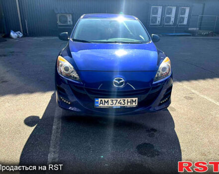 Синий Мазда 3, объемом двигателя 1.6 л и пробегом 147 тыс. км за 7500 $, фото 1 на Automoto.ua