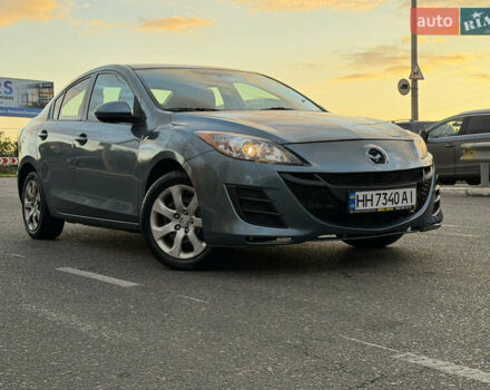 Синий Мазда 3, объемом двигателя 2 л и пробегом 111 тыс. км за 5600 $, фото 1 на Automoto.ua