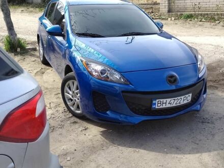 Синій Мазда 3, об'ємом двигуна 2 л та пробігом 300 тис. км за 7500 $, фото 1 на Automoto.ua