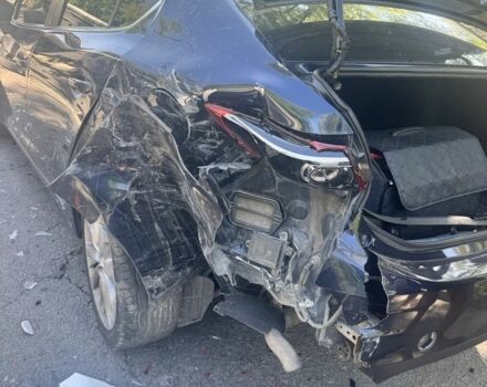 Синій Мазда 3, об'ємом двигуна 2.5 л та пробігом 200 тис. км за 6010 $, фото 1 на Automoto.ua