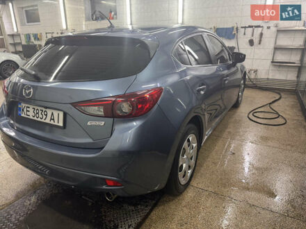 Синий Мазда 3, объемом двигателя 2 л и пробегом 121 тыс. км за 10900 $, фото 1 на Automoto.ua