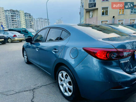 Мазда 3 2016 у Києві на Automoto.ua Синій Мазда 3, об'ємом двигуна 2 л та пробігом 198 тис. км за 12000 $, фото 1 на Automoto.ua