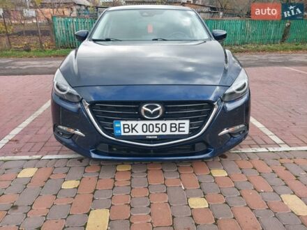Синий Мазда 3, объемом двигателя 2.19 л и пробегом 203 тыс. км за 13000 $, фото 1 на Automoto.ua