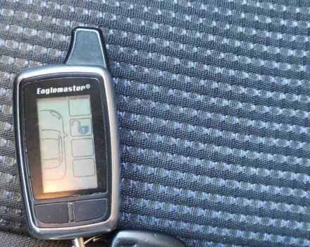 Зеленый Мазда 3, объемом двигателя 1.6 л и пробегом 270 тыс. км за 3500 $, фото 7 на Automoto.ua