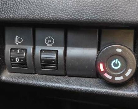 Зеленый Мазда 3, объемом двигателя 1.6 л и пробегом 270 тыс. км за 3500 $, фото 9 на Automoto.ua