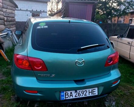 Зеленый Мазда 3, объемом двигателя 1.6 л и пробегом 300 тыс. км за 2200 $, фото 5 на Automoto.ua