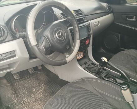 Зеленый Мазда 3, объемом двигателя 1.3 л и пробегом 280 тыс. км за 2400 $, фото 4 на Automoto.ua