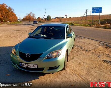 Зеленый Мазда 3, объемом двигателя 1.6 л и пробегом 300 тыс. км за 2200 $, фото 4 на Automoto.ua