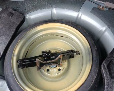 Зелений Мазда 3, об'ємом двигуна 1.6 л та пробігом 200 тис. км за 5999 $, фото 14 на Automoto.ua