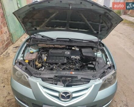 Зеленый Мазда 3, объемом двигателя 1.6 л и пробегом 253 тыс. км за 3550 $, фото 5 на Automoto.ua