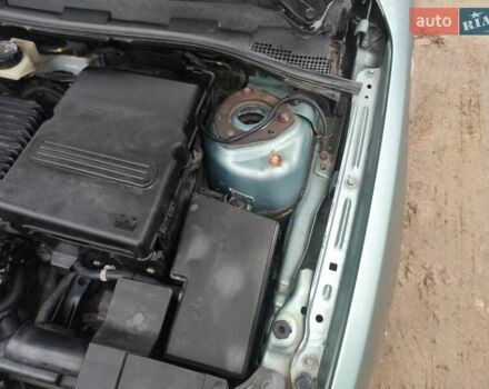 Зеленый Мазда 3, объемом двигателя 1.6 л и пробегом 253 тыс. км за 3550 $, фото 6 на Automoto.ua