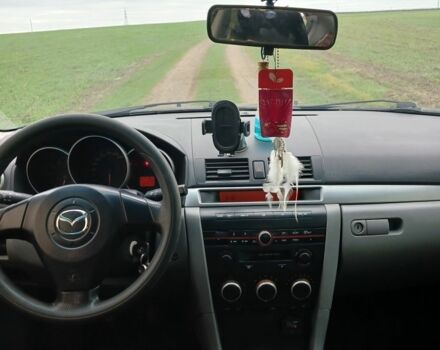 Зелений Мазда 3, об'ємом двигуна 1.6 л та пробігом 3 тис. км за 4500 $, фото 5 на Automoto.ua