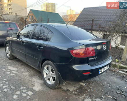 Зелений Мазда 3, об'ємом двигуна 1.6 л та пробігом 255 тис. км за 4200 $, фото 2 на Automoto.ua