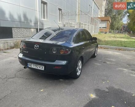 Зеленый Мазда 3, объемом двигателя 2 л и пробегом 176 тыс. км за 5700 $, фото 5 на Automoto.ua