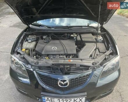 Зеленый Мазда 3, объемом двигателя 2 л и пробегом 176 тыс. км за 5700 $, фото 9 на Automoto.ua