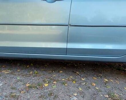 Зелений Мазда 3, об'ємом двигуна 1.6 л та пробігом 208 тис. км за 4200 $, фото 3 на Automoto.ua