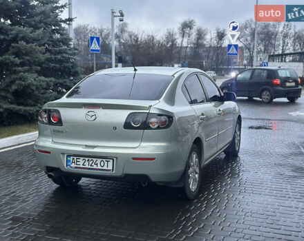 Зеленый Мазда 3, объемом двигателя 1.6 л и пробегом 238 тыс. км за 5200 $, фото 4 на Automoto.ua