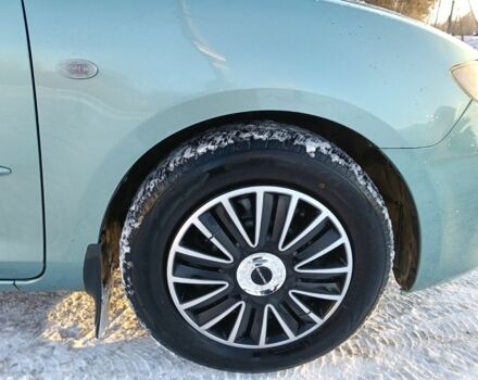 Зеленый Мазда 3, объемом двигателя 1.6 л и пробегом 190 тыс. км за 5000 $, фото 1 на Automoto.ua