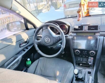 Зелений Мазда 3, об'ємом двигуна 1.6 л та пробігом 312 тис. км за 2200 $, фото 1 на Automoto.ua