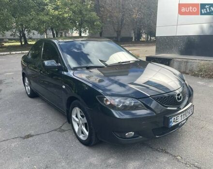 Зеленый Мазда 3, объемом двигателя 2 л и пробегом 176 тыс. км за 5700 $, фото 1 на Automoto.ua