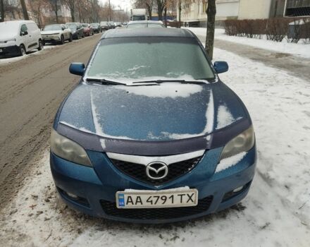 Зелений Мазда 3, об'ємом двигуна 1.6 л та пробігом 300 тис. км за 3300 $, фото 1 на Automoto.ua