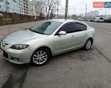 Зеленый Мазда 3, объемом двигателя 1.6 л и пробегом 230 тыс. км за 5700 $, фото 1 на Automoto.ua