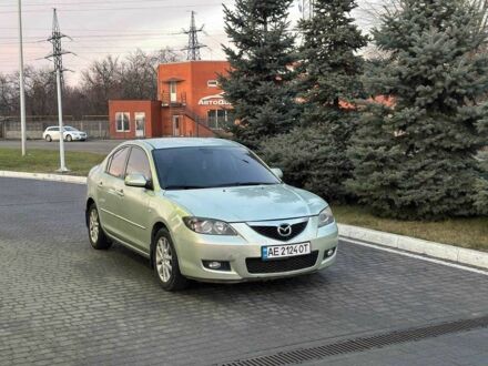 Зеленый Мазда 3, объемом двигателя 1.6 л и пробегом 238 тыс. км за 4800 $, фото 1 на Automoto.ua