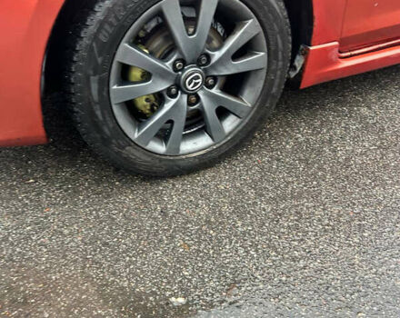 Помаранчевий Мазда 3, об'ємом двигуна 1.6 л та пробігом 198 тис. км за 4400 $, фото 3 на Automoto.ua