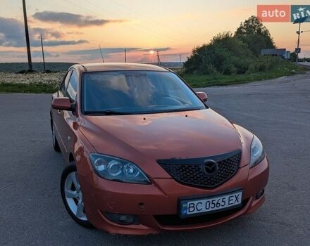 Оранжевый Мазда 3, объемом двигателя 1.6 л и пробегом 329 тыс. км за 3900 $, фото 1 на Automoto.ua