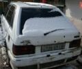 Белый Мазда 323, объемом двигателя 1.5 л и пробегом 333 тыс. км за 300 $, фото 1 на Automoto.ua