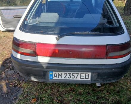 Білий Мазда 323, об'ємом двигуна 1.3 л та пробігом 500 тис. км за 715 $, фото 10 на Automoto.ua