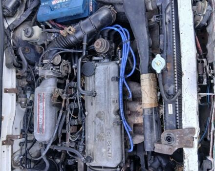 Білий Мазда 323, об'ємом двигуна 1.3 л та пробігом 500 тис. км за 715 $, фото 2 на Automoto.ua