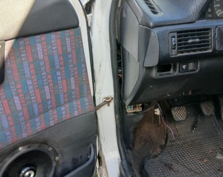 Білий Мазда 323, об'ємом двигуна 1.3 л та пробігом 500 тис. км за 715 $, фото 8 на Automoto.ua