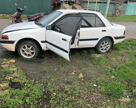 Белый Мазда 323, объемом двигателя 0 л и пробегом 1 тыс. км за 638 $, фото 5 на Automoto.ua