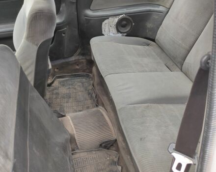 Белый Мазда 323, объемом двигателя 0 л и пробегом 480 тыс. км за 500 $, фото 7 на Automoto.ua