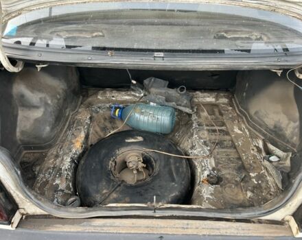 Белый Мазда 323, объемом двигателя 0 л и пробегом 1 тыс. км за 638 $, фото 3 на Automoto.ua