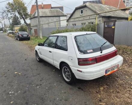 Белый Мазда 323, объемом двигателя 1.6 л и пробегом 298 тыс. км за 1300 $, фото 6 на Automoto.ua