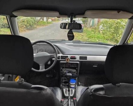 Белый Мазда 323, объемом двигателя 1.6 л и пробегом 298 тыс. км за 1300 $, фото 4 на Automoto.ua