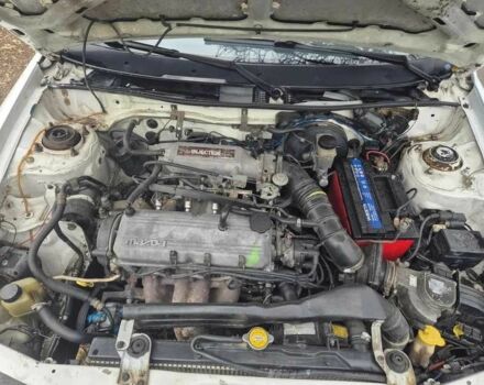 Белый Мазда 323, объемом двигателя 1.6 л и пробегом 298 тыс. км за 1300 $, фото 5 на Automoto.ua