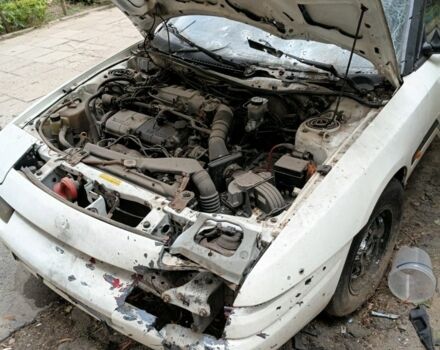 Белый Мазда 323, объемом двигателя 0 л и пробегом 300 тыс. км за 336 $, фото 6 на Automoto.ua