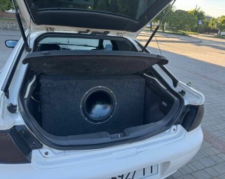 Белый Мазда 323, объемом двигателя 1.5 л и пробегом 445 тыс. км за 3300 $, фото 8 на Automoto.ua