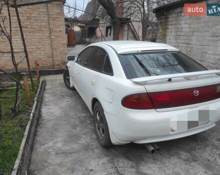 Белый Мазда 323, объемом двигателя 2 л и пробегом 300 тыс. км за 2300 $, фото 9 на Automoto.ua