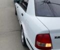 Белый Мазда 323, объемом двигателя 0 л и пробегом 400 тыс. км за 1106 $, фото 2 на Automoto.ua