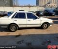 Белый Мазда 323, объемом двигателя 1.3 л и пробегом 389 тыс. км за 700 $, фото 3 на Automoto.ua