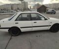 Белый Мазда 323, объемом двигателя 1.5 л и пробегом 315 тыс. км за 1400 $, фото 5 на Automoto.ua