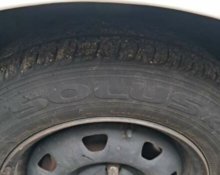 Белый Мазда 323, объемом двигателя 1.7 л и пробегом 600 тыс. км за 800 $, фото 8 на Automoto.ua