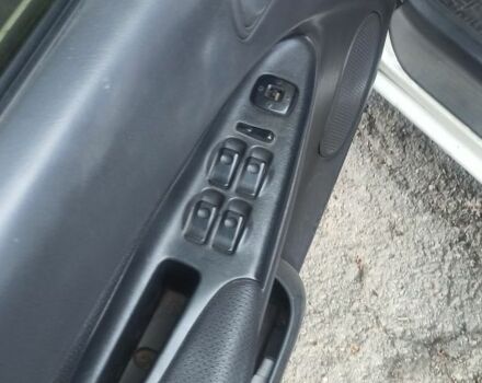 Белый Мазда 323, объемом двигателя 0 л и пробегом 485 тыс. км за 2200 $, фото 5 на Automoto.ua