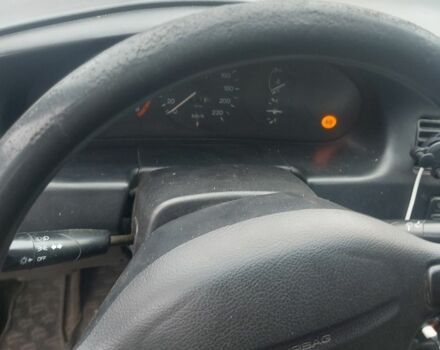 Белый Мазда 323, объемом двигателя 1.5 л и пробегом 330 тыс. км за 1850 $, фото 7 на Automoto.ua